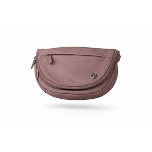 Lululemon Belt Bag Crossbody Mauve Pink Adjustable Strap Zipper Pockets